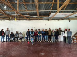 Reunión para firma de acta de ratificación del proyecto. Fotografía: Jonathan Chancasana Villacorta